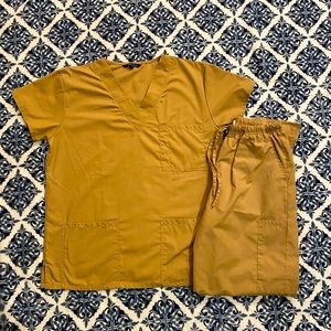 Just Love Small Tan Scrub Top and Scrub Pants